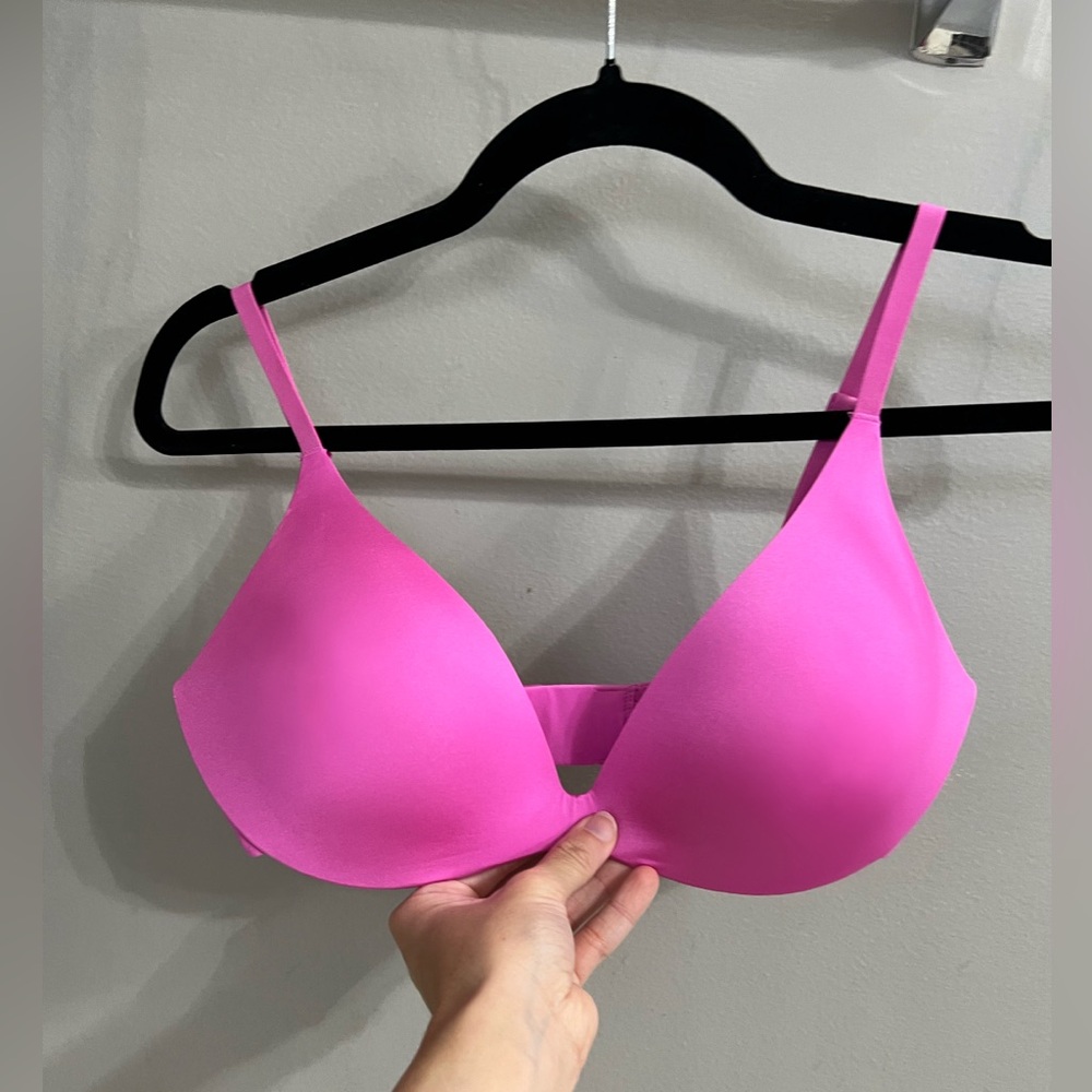 Skims Wireless Form Super Push Up Bra